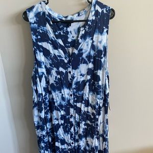 Torrid - Knee Length Sleeveless Sheath - Blue Tie Dye Size 3